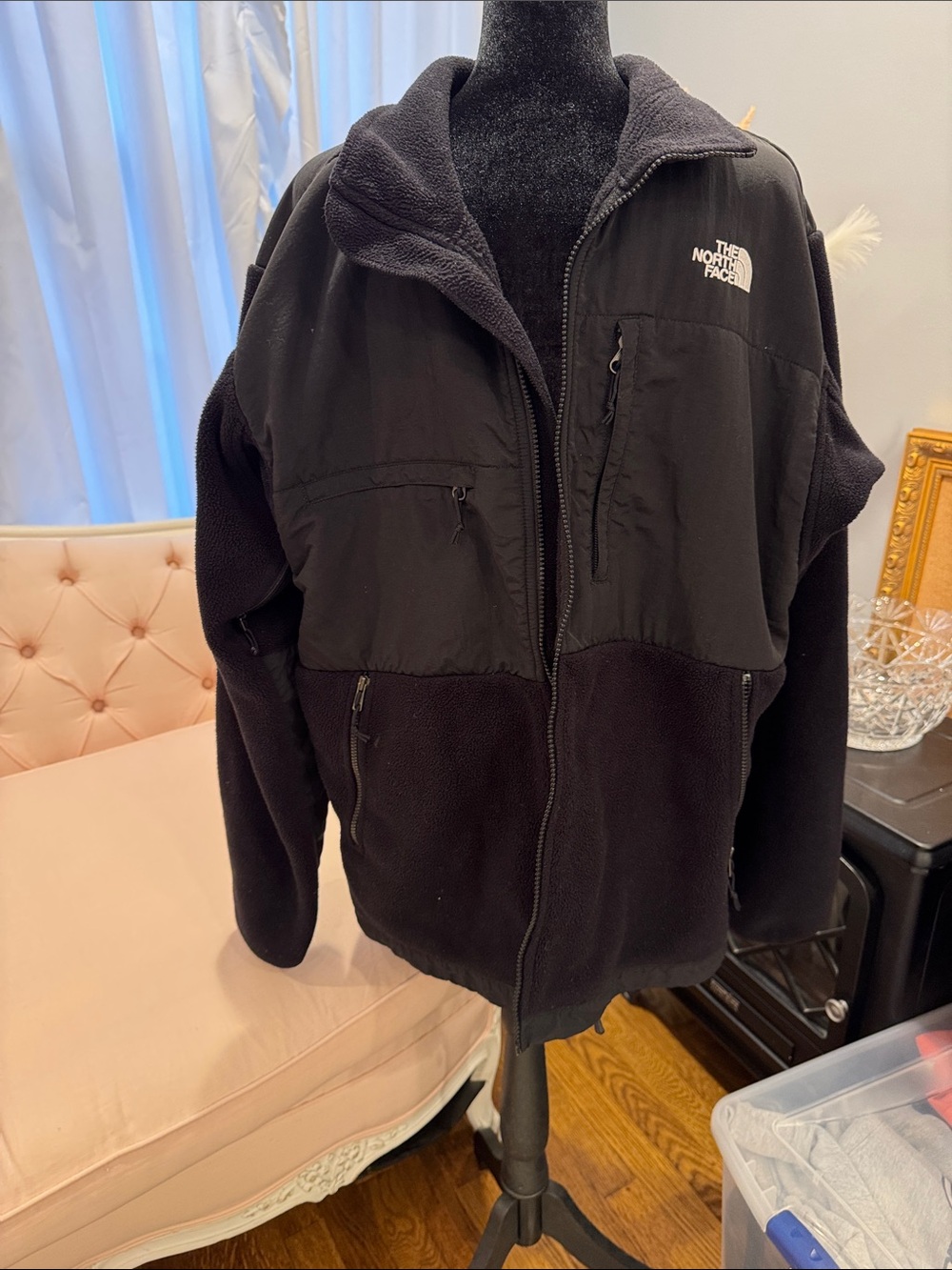 The North Face Black Men's Performance Fleece Jacket